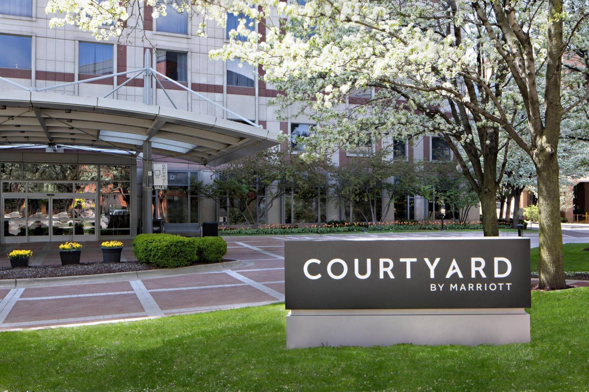 Hotel Courtyard Grand Rapids Downtown Exterior foto